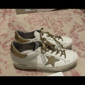 Golden Goose platform white and gold sneakers!